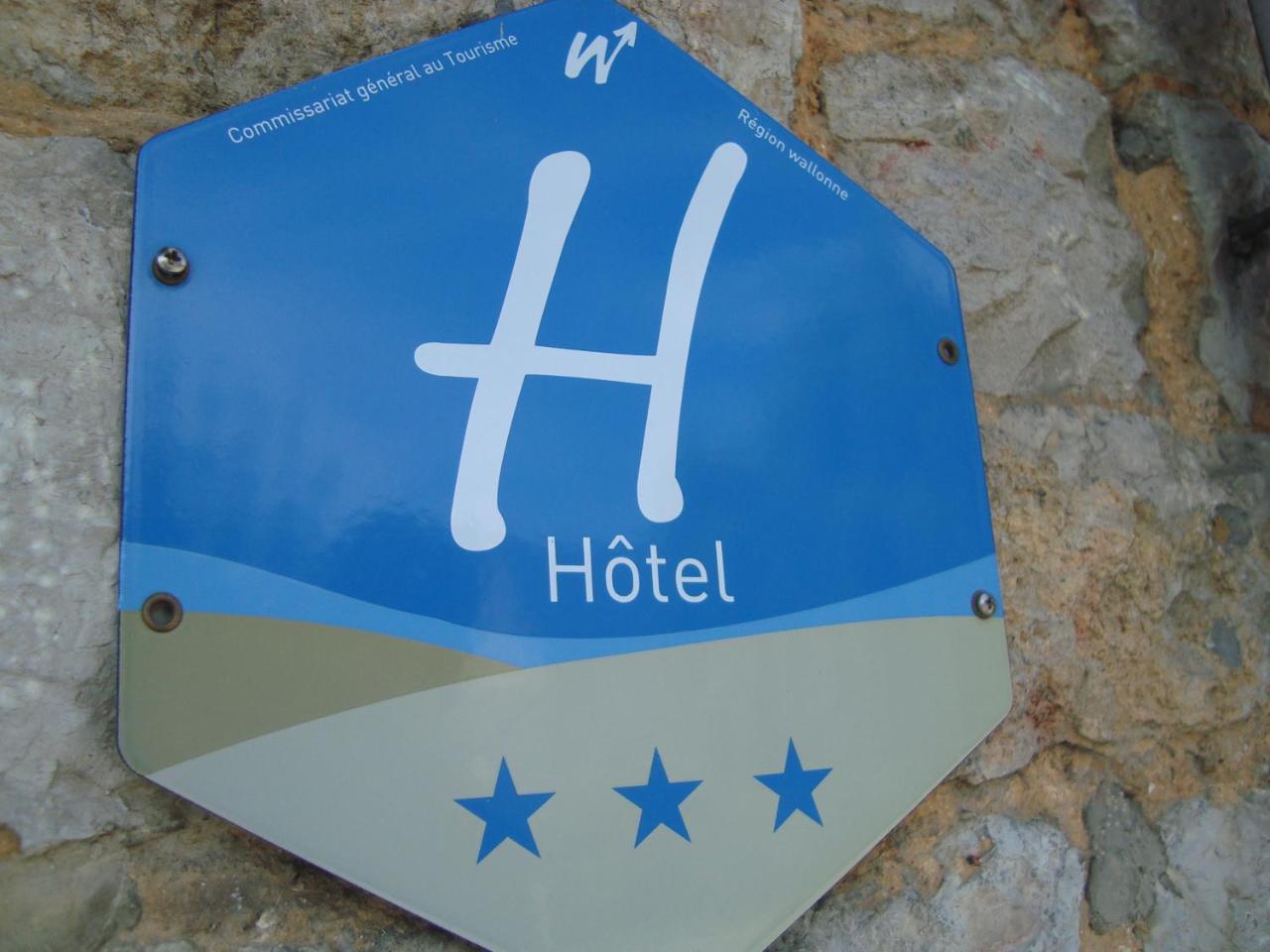 La Clochette Hotel *